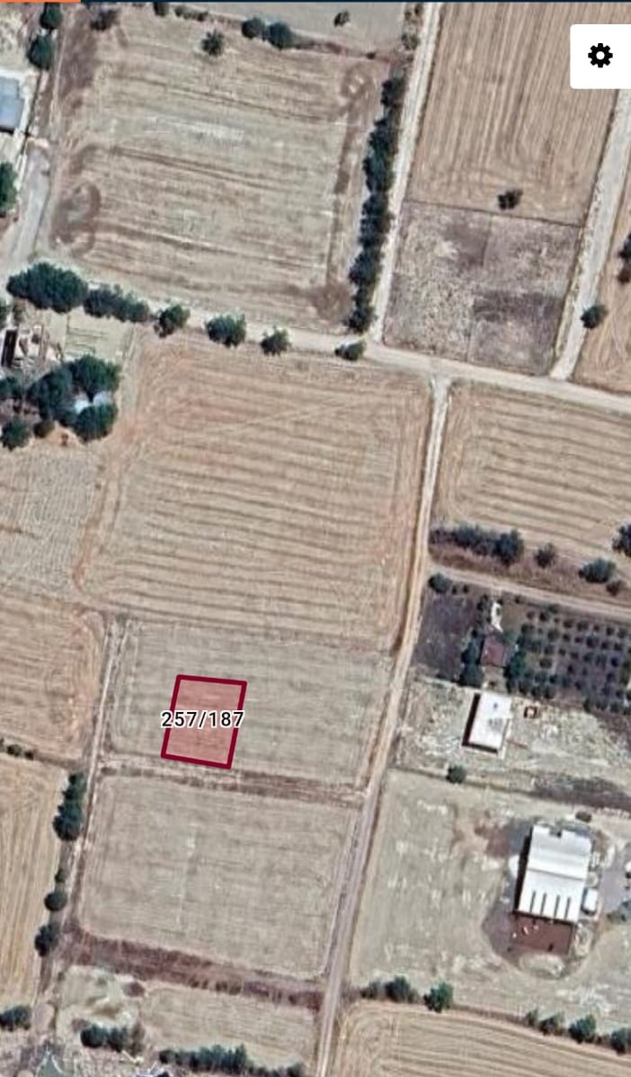 BUCAK KIZILKAYADA 465 M2 İMARLI ARSA 